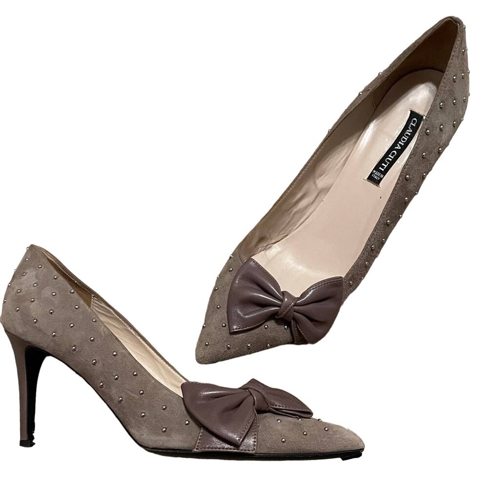 Claudia Ciuti Suede Studded Bow Heels 9